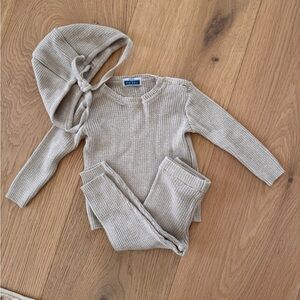 Bon Knit Cozy Beige Neutral Knit Baby Outfit with Hat